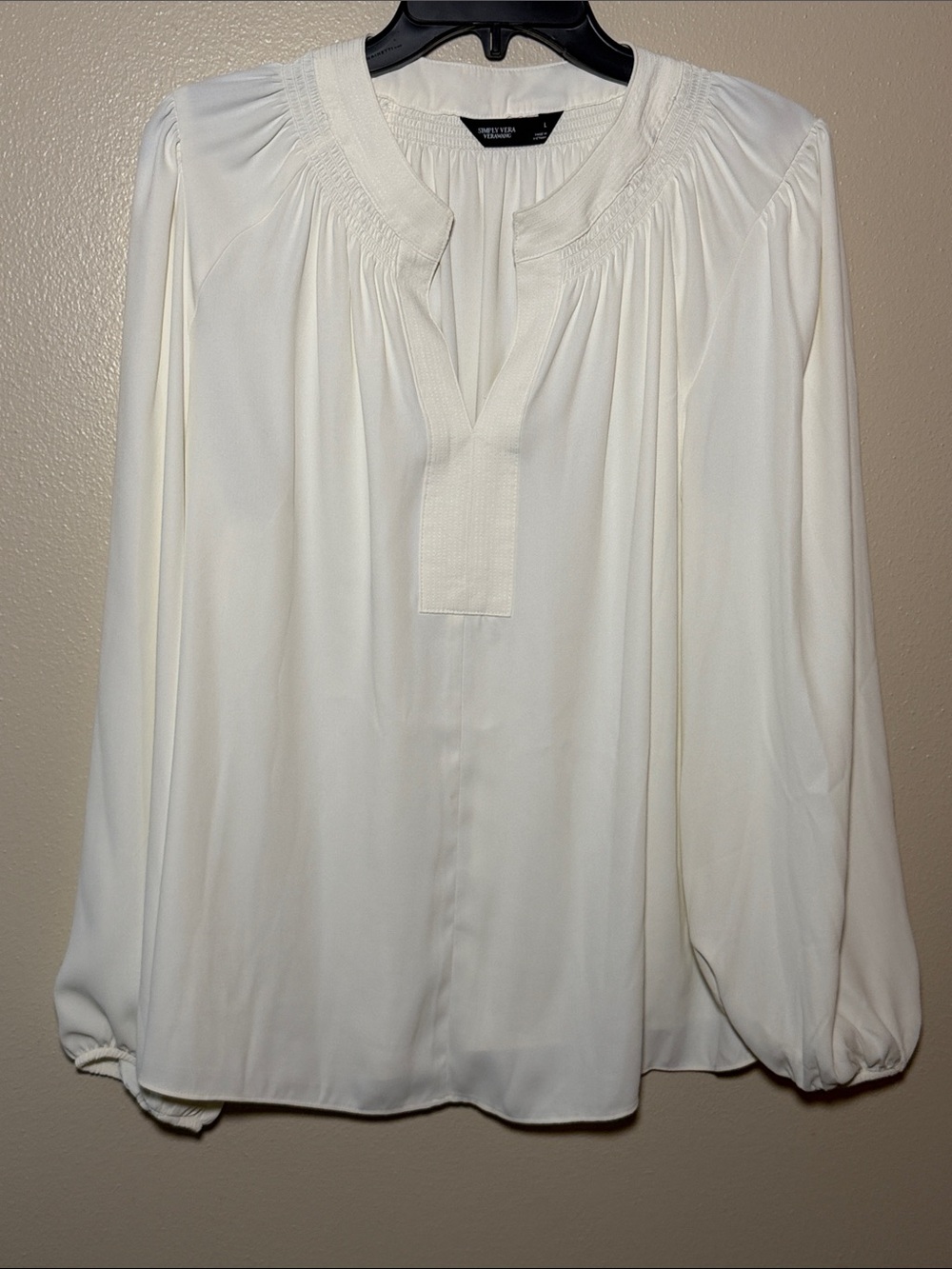 Vera Wang Ivory Peasant Blouse - Long Sleeve Split Neck